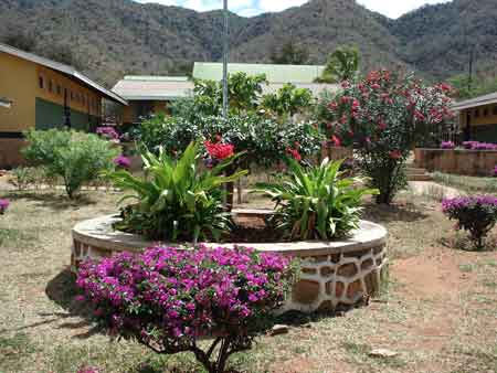 Schulgelände der Mwanga School for the Deaf